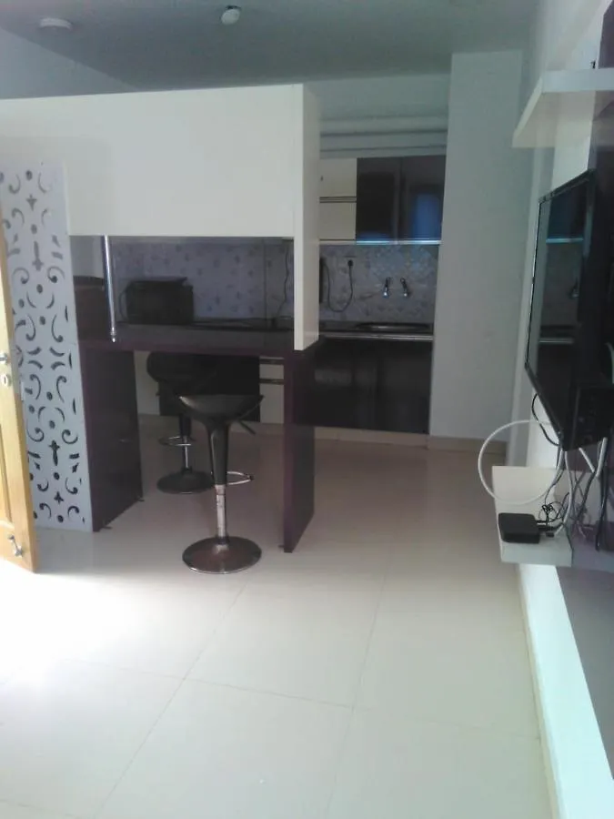 Sunpaul Traven Homes Premium Apartment Kochi 0*,